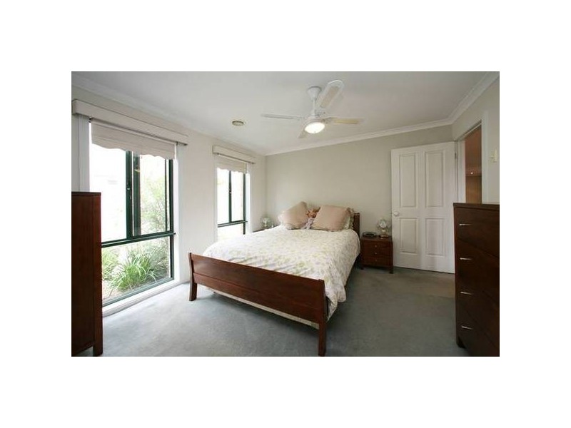 2 Emerson Place, Rowville VIC 3178