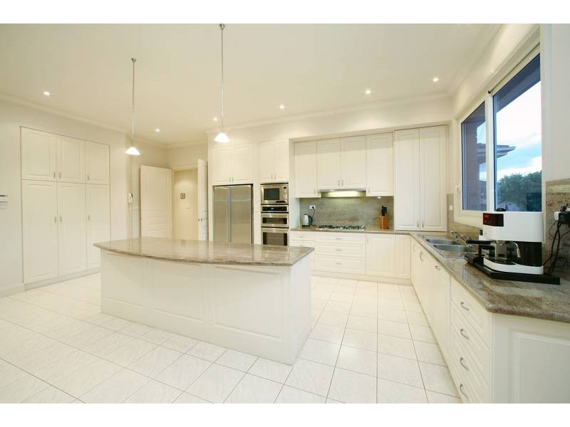 57 Pitfield Crescent, Rowville VIC 3178