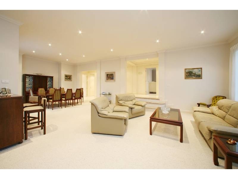 57 Pitfield Crescent, Rowville VIC 3178