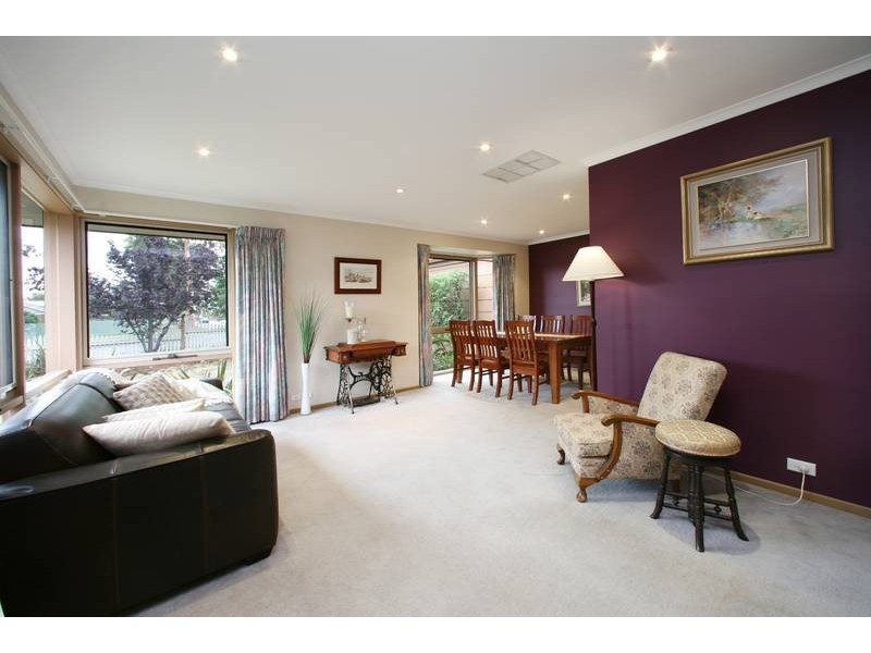 80 Taylors Lane, Rowville VIC 3178