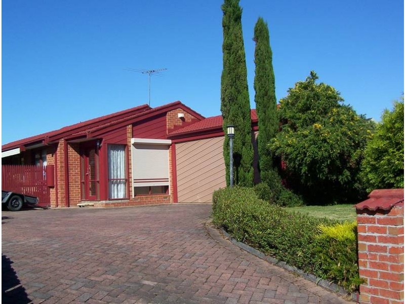 77 Lakesfield Drive, Lysterfield VIC 3156