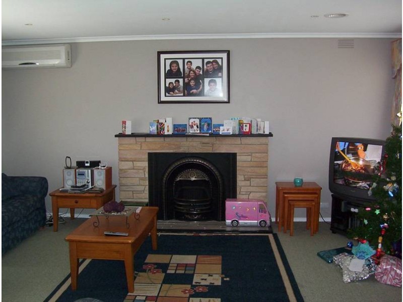 7 Valetta Crescent, Knoxfield VIC 3180