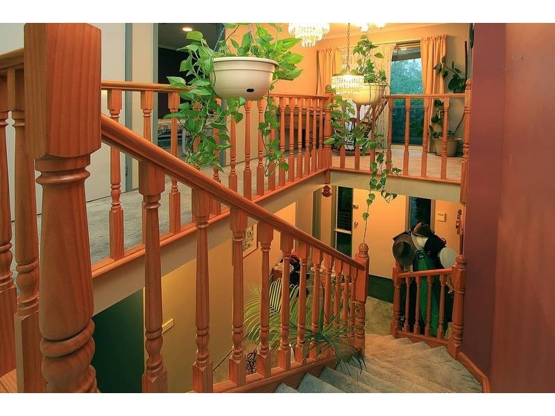 36 Castricum Place, Ferntree Gully VIC 3156