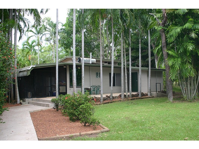 20 Yates Road, Howard Springs NT 0835