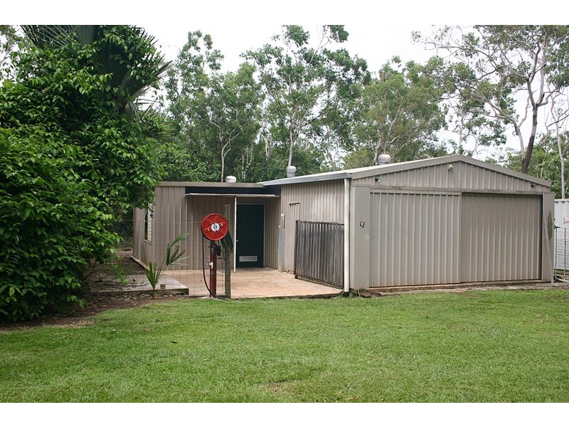 20 Yates Road, Howard Springs NT 0835
