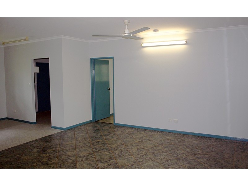 20 Yates Road, Howard Springs NT 0835
