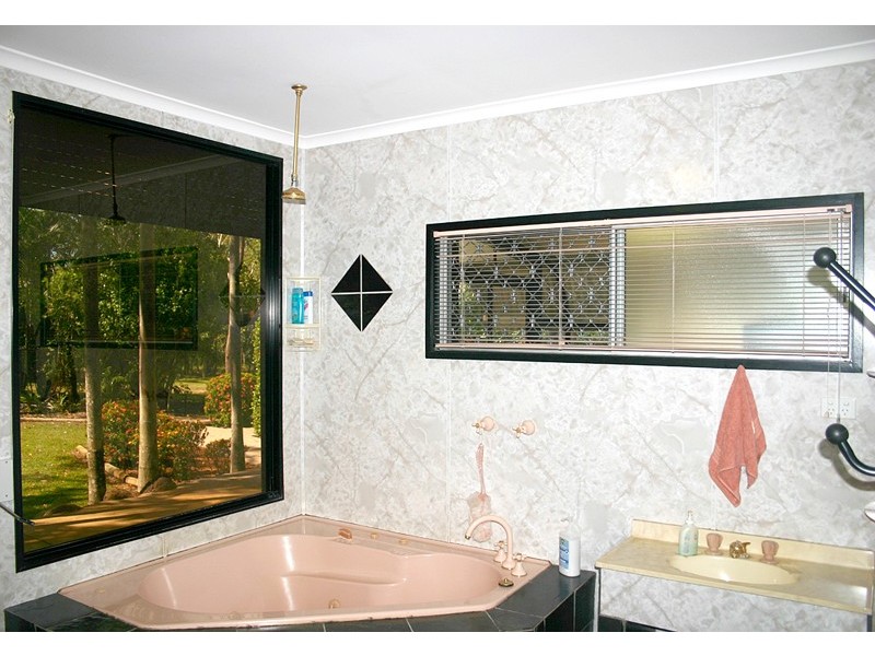 20 Yates Road, Howard Springs NT 0835