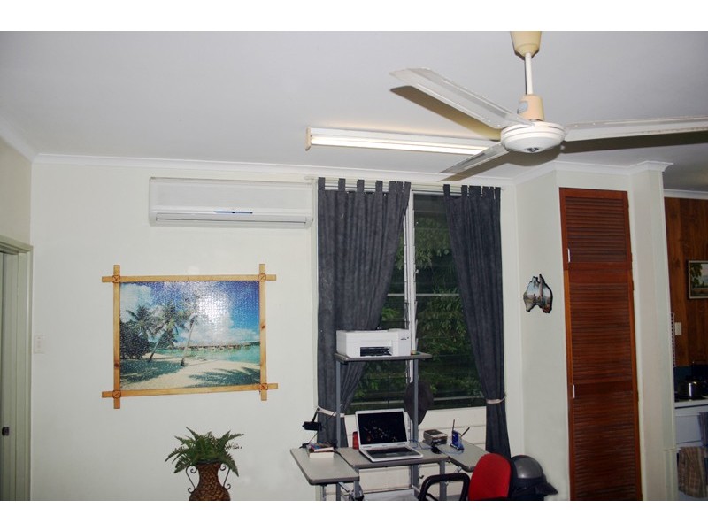 6 Dalwood Crescent, Malak NT 0812