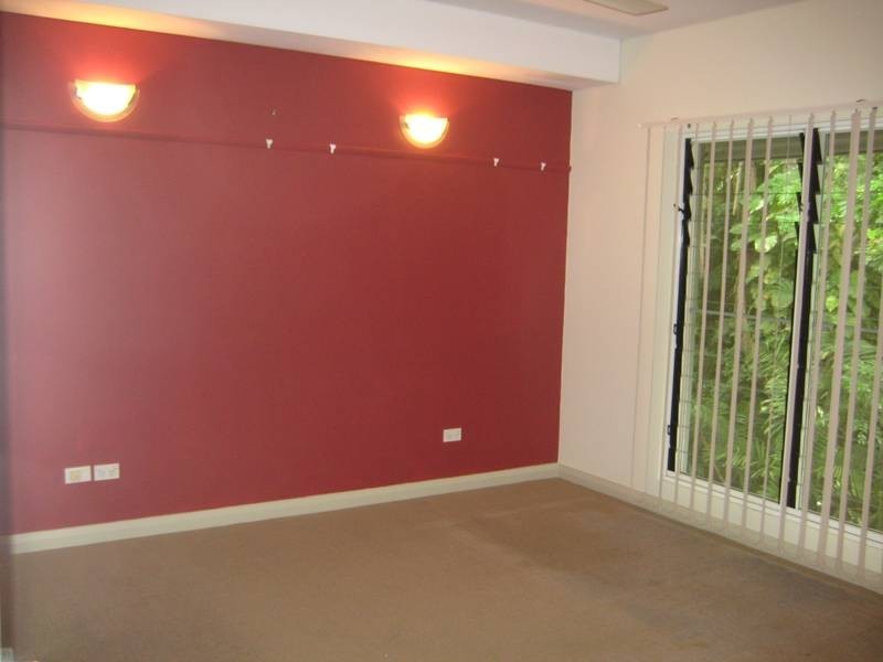 2/8 Gardens Road, The Gardens NT 0820