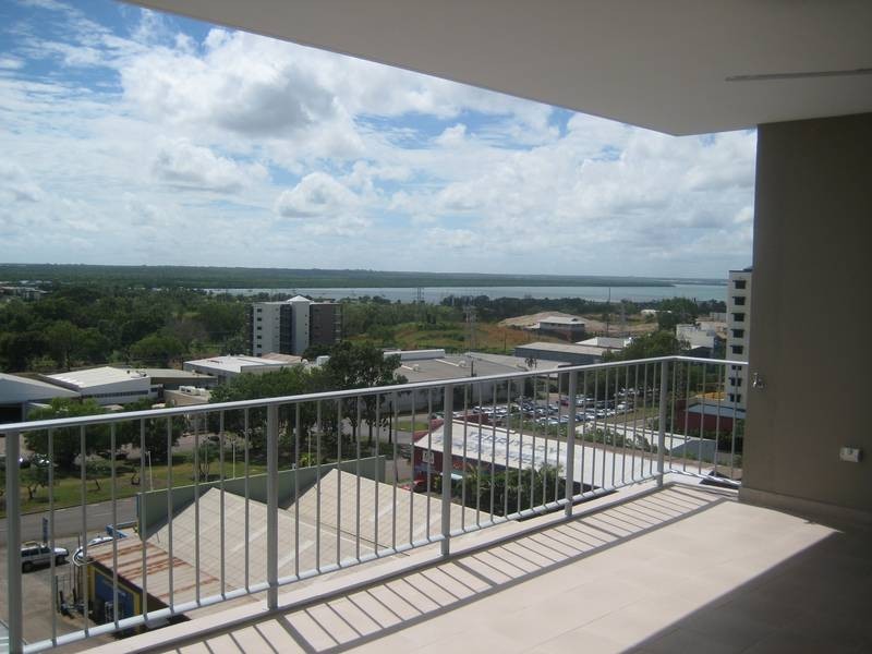 10/96 Woods Street (Pinnacle Apartments), Darwin NT 0800