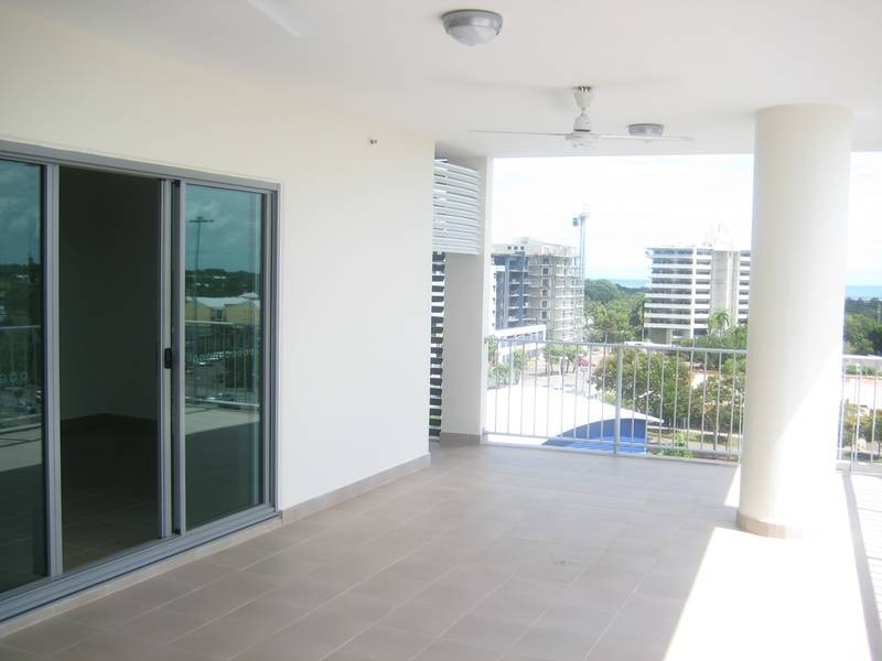 10/96 Woods Street (Pinnacle Apartments), Darwin NT 0800