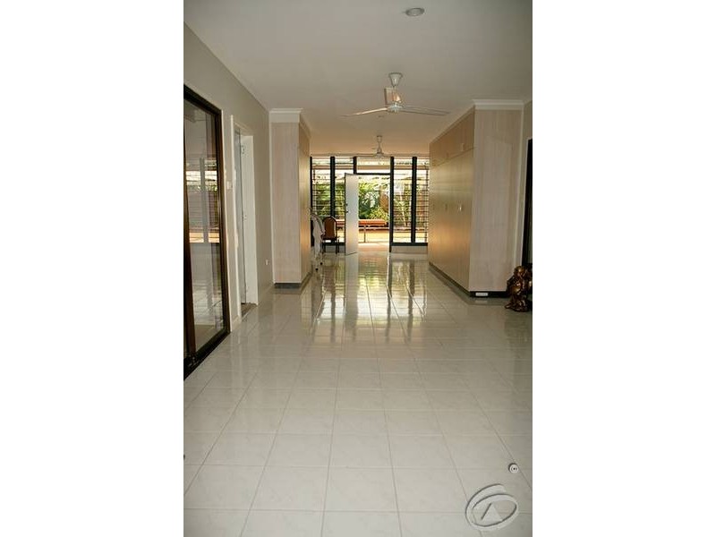 6 Adcock Crescent, Nakara NT 0810