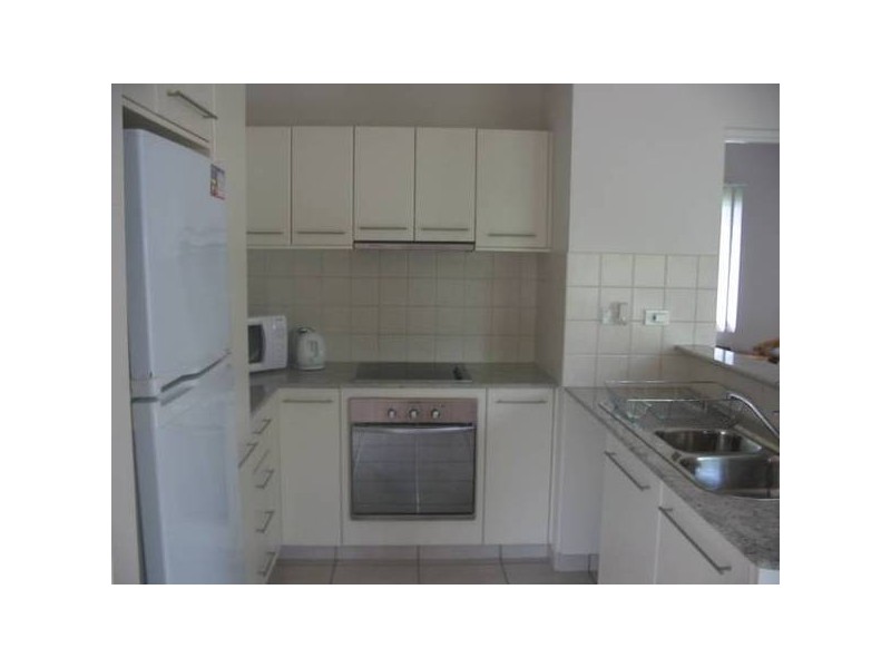 Sovereign Circuit, Coconut Grove NT 0810