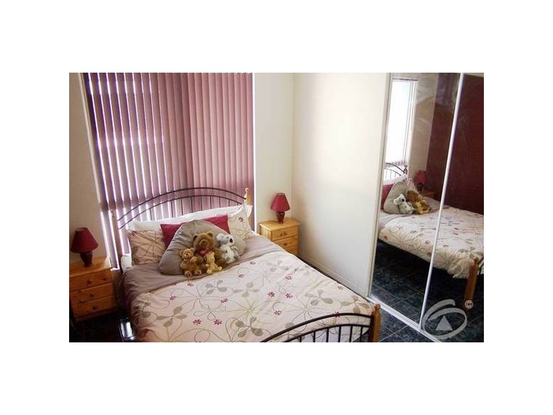 Lowrie Court, Malak NT 0812