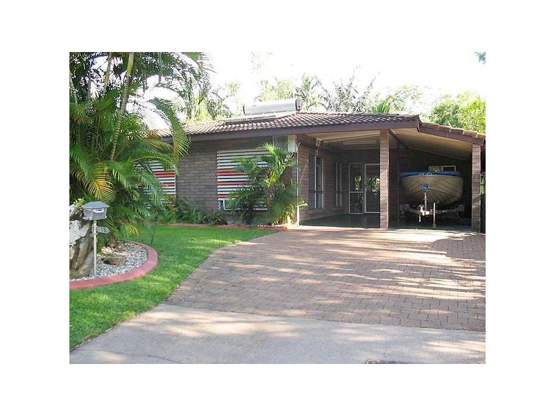12 Pinehurst Court, Northlakes NT 0812