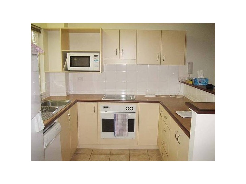 3/8 Houston Street, Larrakeyah NT 0820