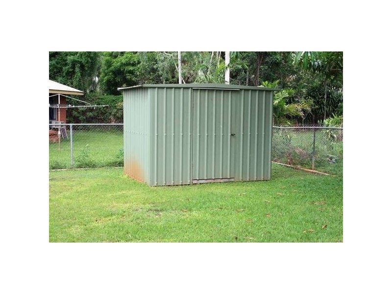 2 Flynn Crescent, Batchelor NT 0845