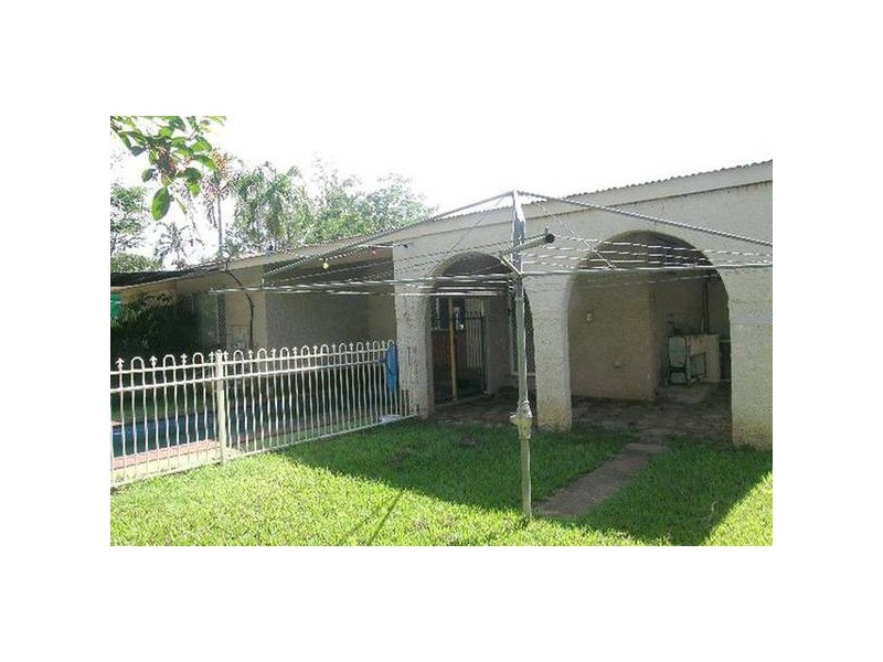 9 Pearce Street, Katherine NT 0850