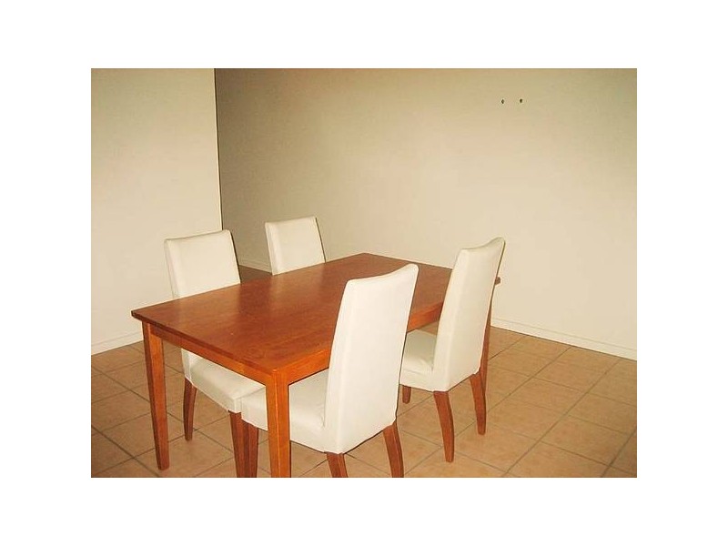 2/4 McMinn Street, Darwin NT 0800