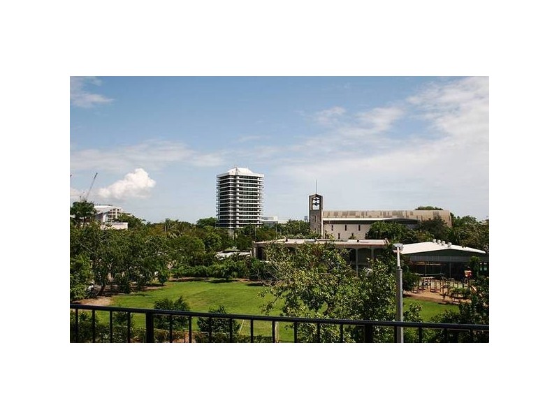 4/2 Lindsay Street, Darwin NT 0800