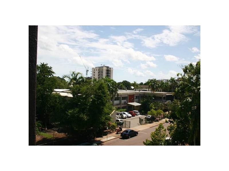 4/2 Lindsay Street, Darwin NT 0800