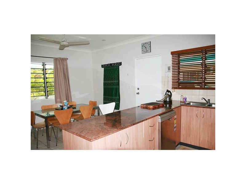 1/18 Sovereign Circuit, Coconut Grove NT 0810