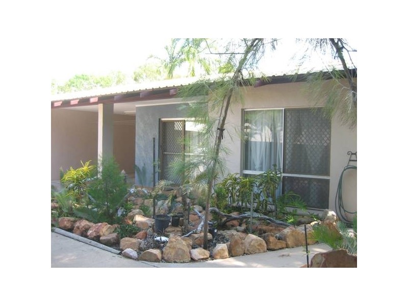 4/3 Dornoch Court, Northlakes NT 0812