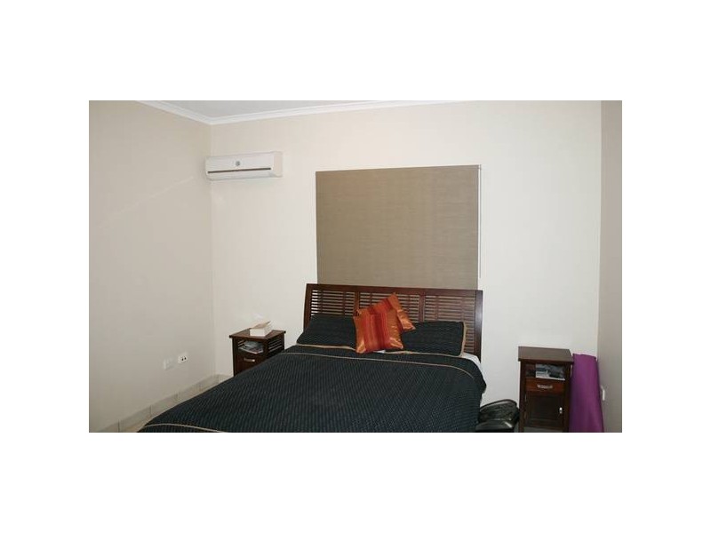 4/4a Bishop Street, Woolner NT 0820