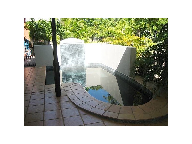 1/8 Sovereign Circuit, Coconut Grove NT 0810