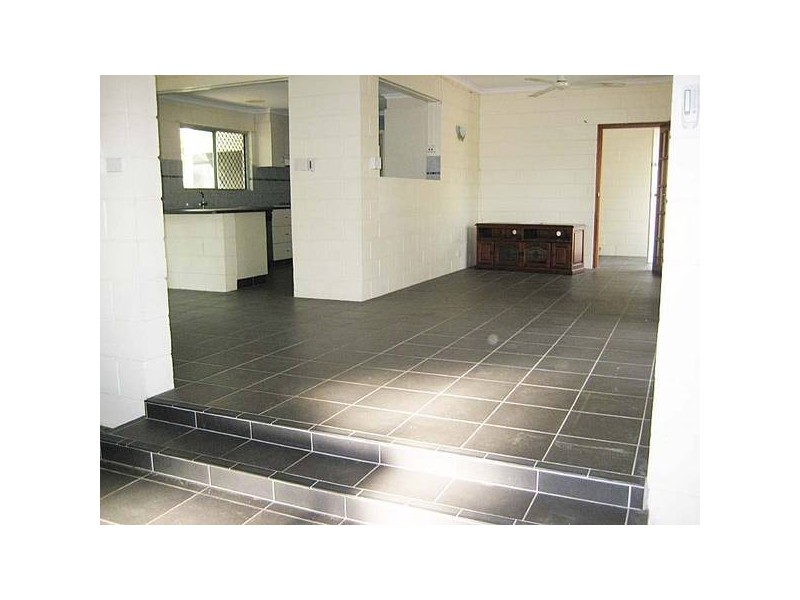 5 Butters Street, Moil NT 0810