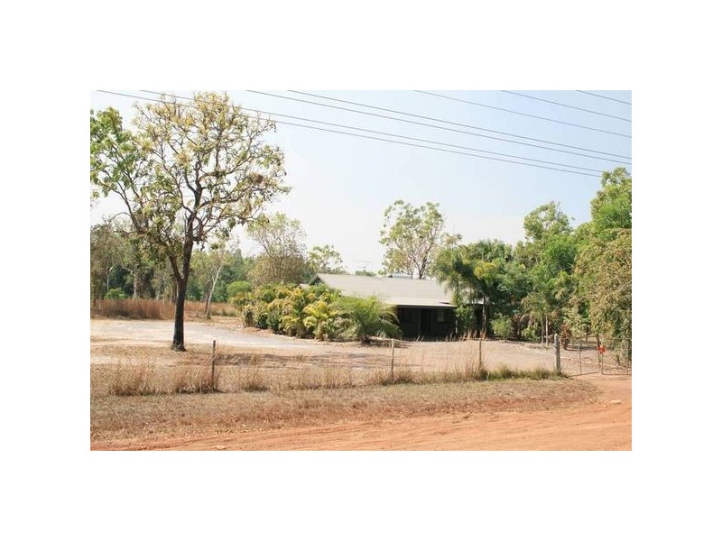 15 Parakeet Place, Howard Springs NT 0835