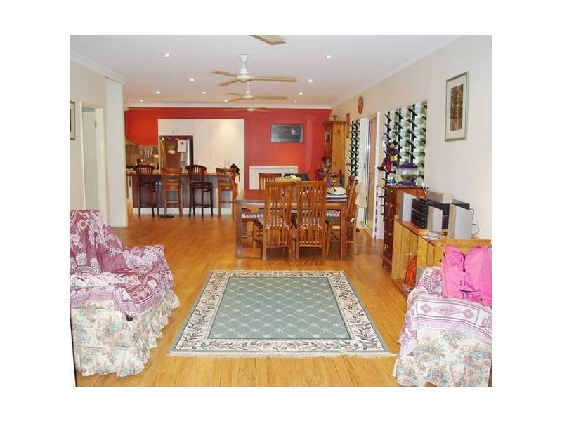155 Acacia Road, Humpty Doo NT 0836