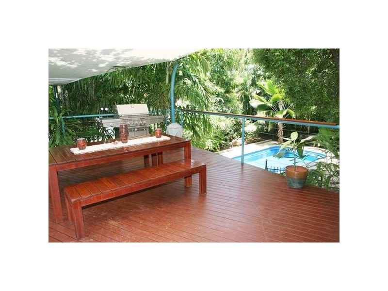6 Johns Place, Rapid Creek NT 0810