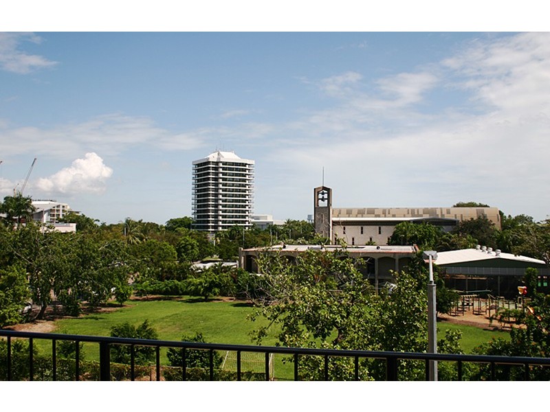 4/2 Lindsay Street, Darwin NT 0800