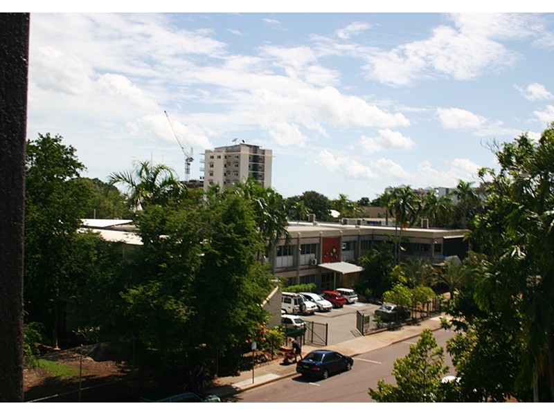 4/2 Lindsay Street, Darwin NT 0800