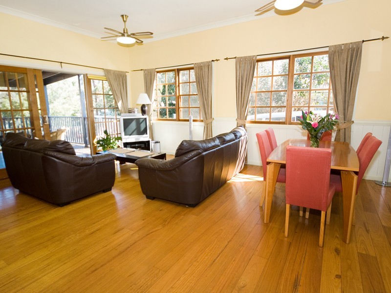 13 Campbell Street, Picton NSW 2571