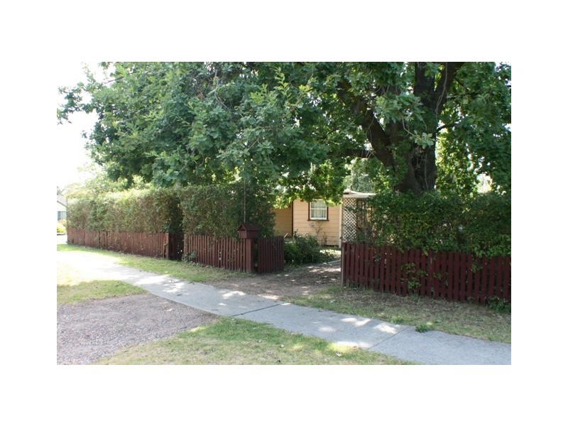 39 East Parade, Buxton NSW 2571