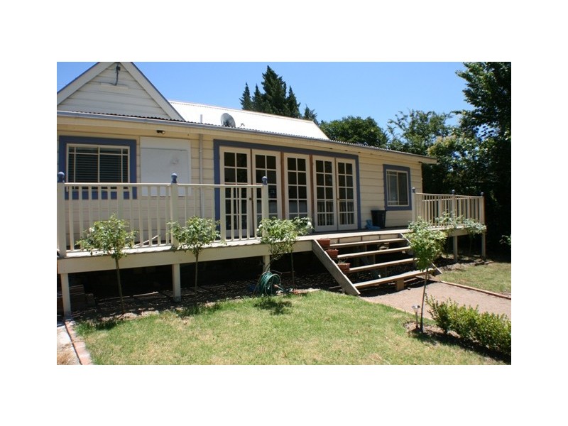 249 Argyle Street, Picton NSW 2571