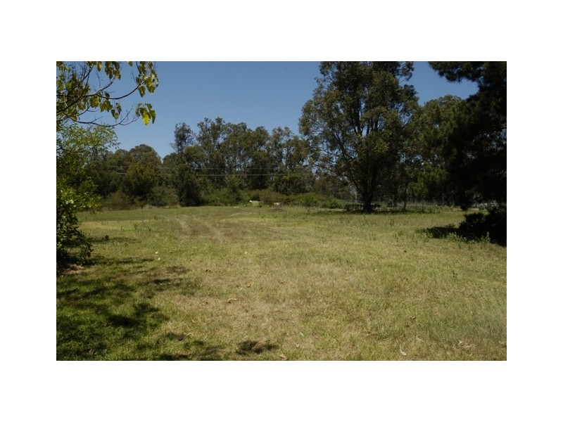 85 Lawson Road, Pheasants Nest NSW 2574