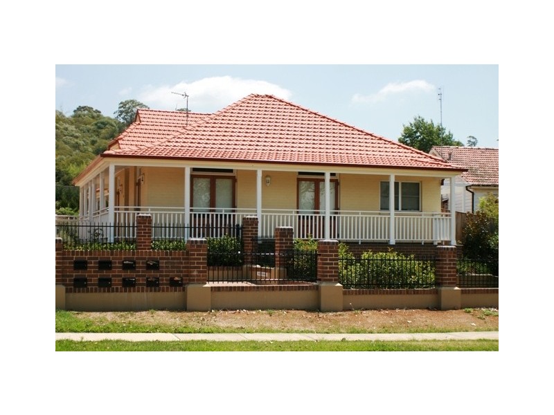 8/253-255 Argyle, Picton NSW 2571