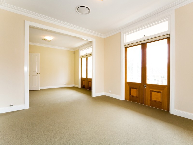 8/253-255 Argyle, Picton NSW 2571