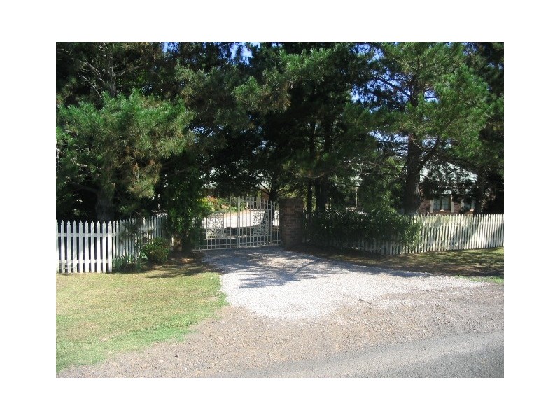 13-15 Park Avenue, Tahmoor NSW 2573