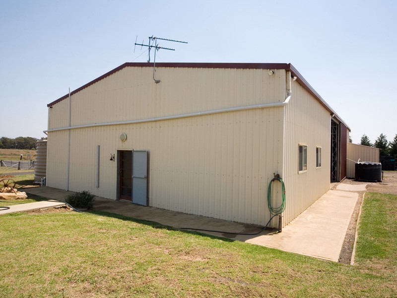131 Silica Road, Bargo NSW 2574