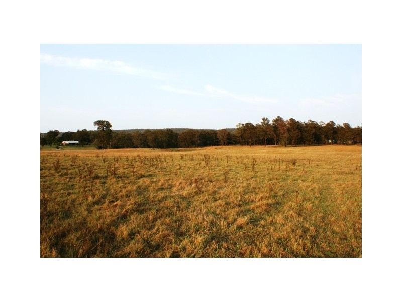 2 Roundhill Road, Wilton NSW 2571