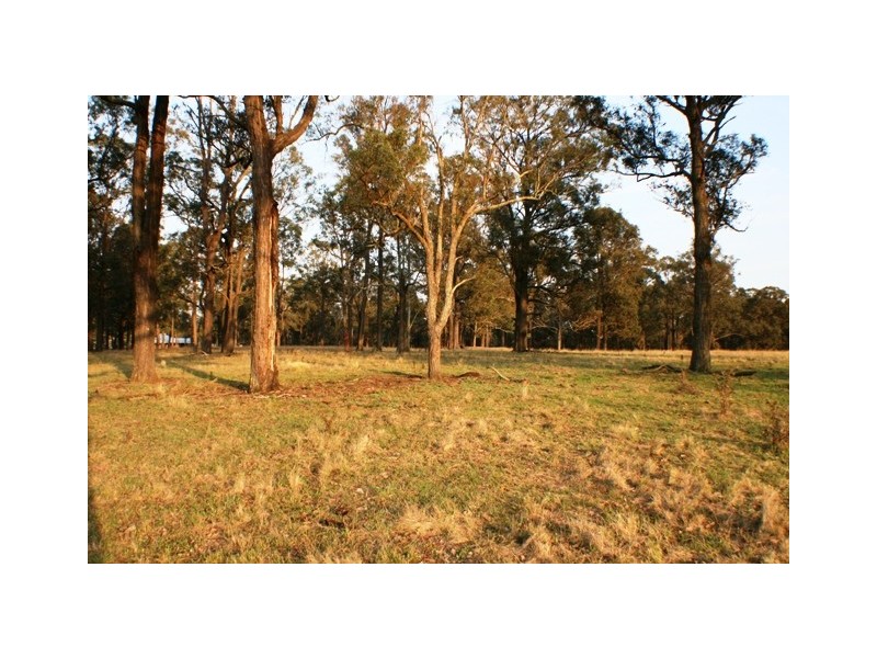 2 Roundhill Road, Wilton NSW 2571