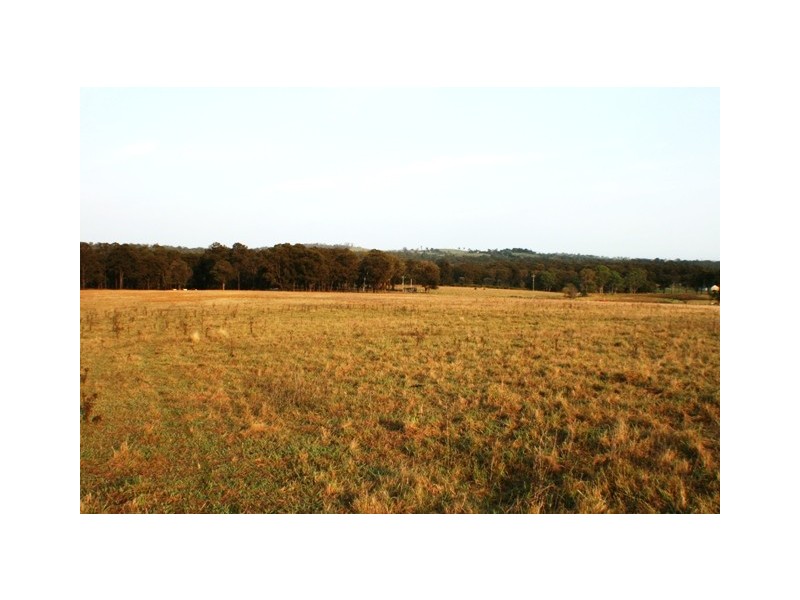 2 Roundhill Road, Wilton NSW 2571