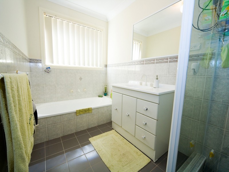 335a Thirlmere Way, Thirlmere NSW 2572