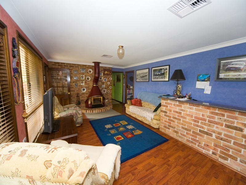 10 Jarvisfield Road, Picton NSW 2571