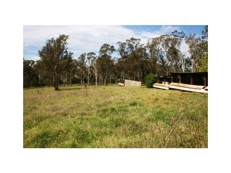 11 River Road, Tahmoor NSW 2573