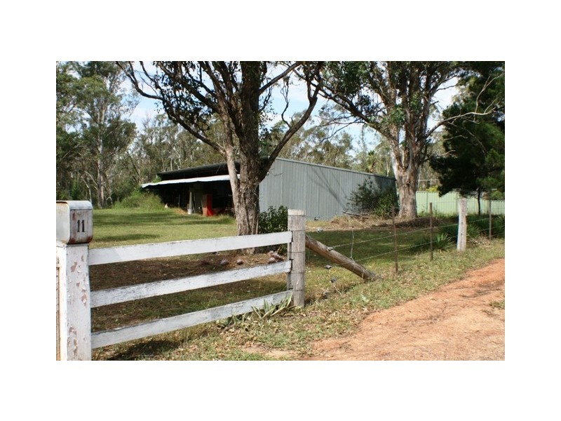 11 River Road, Tahmoor NSW 2573